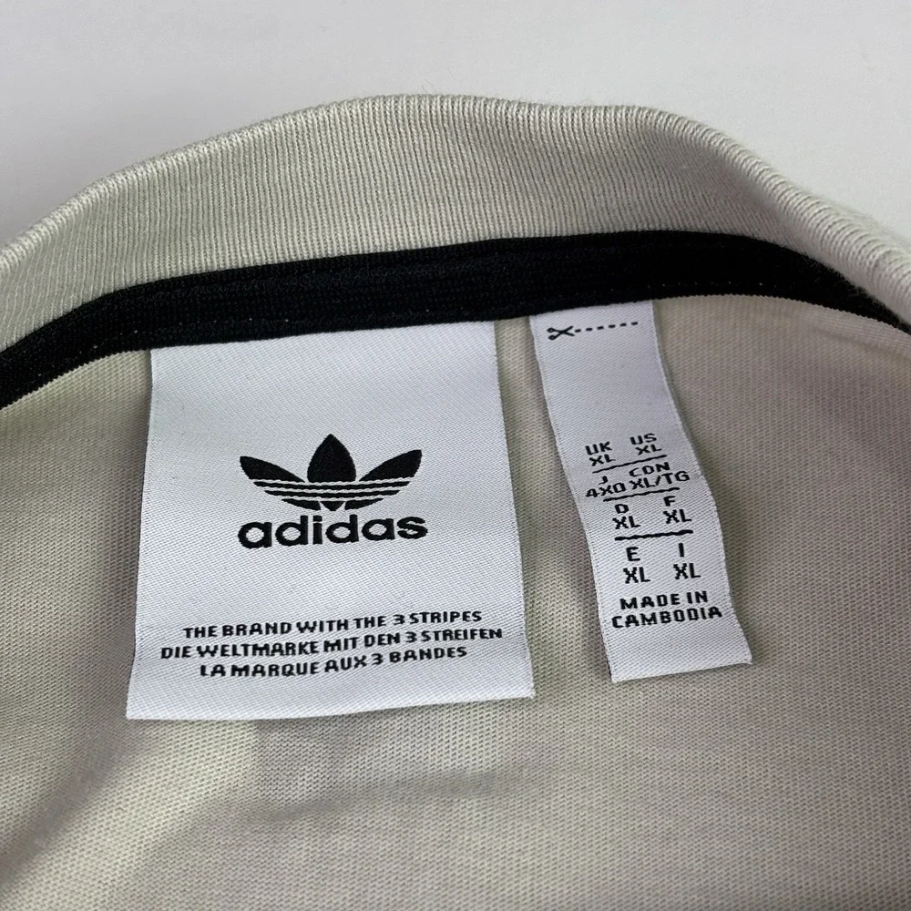 Adidas‎ Shirt Mens XL Gray Trefoil Panel Logo 3-Stripes Originals Graphic Tee